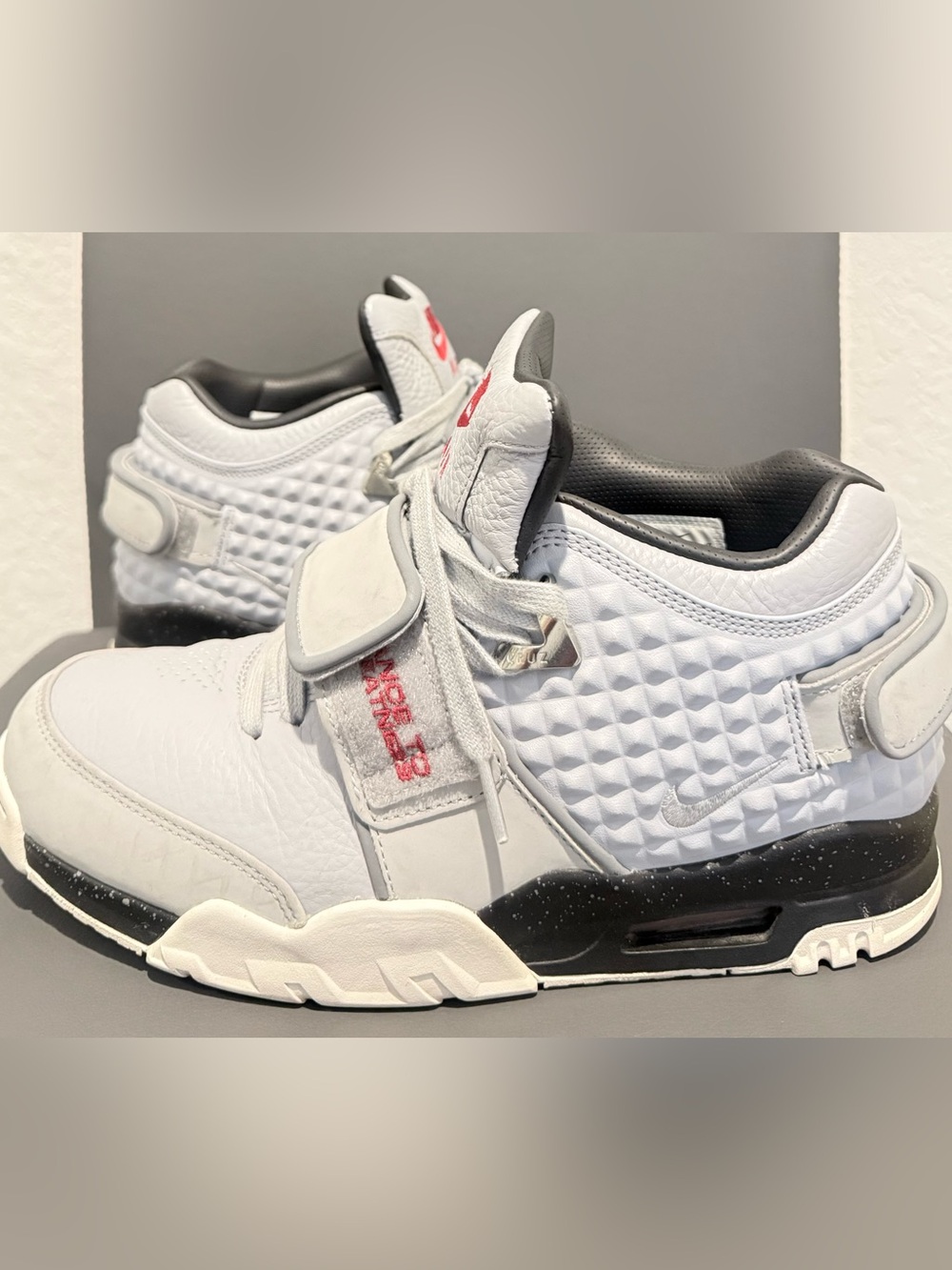 Nike Air Trainer 2015 Victor Cruz Wolf Grey Sneakers 777535-001 size 9.5